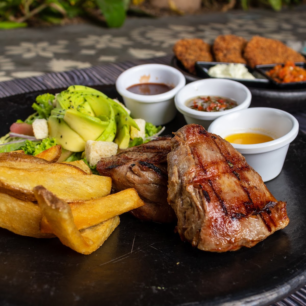 TREMENDA Burger & Grill