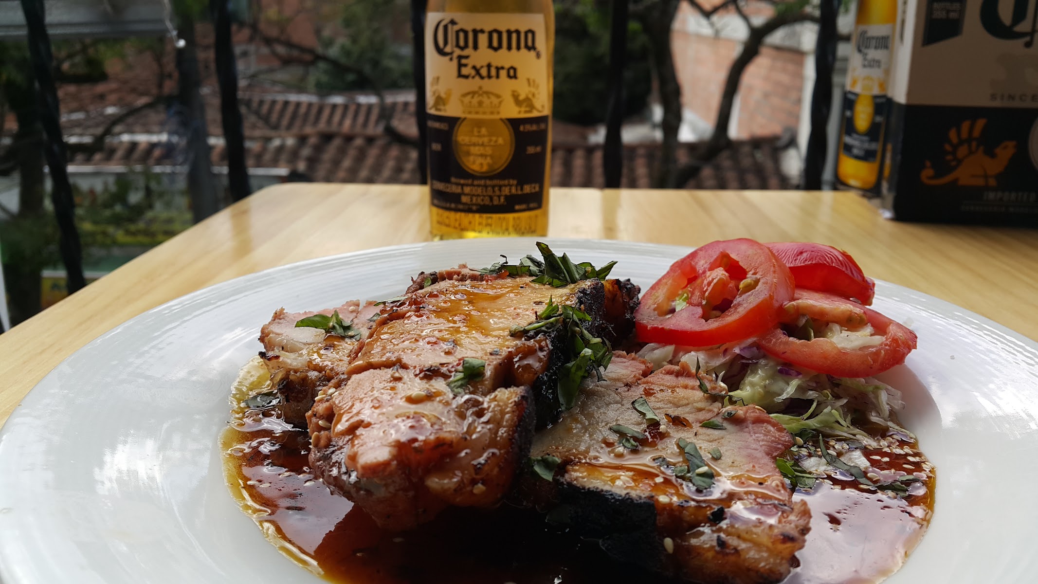 Mr. Lennon Parrilla - Bar