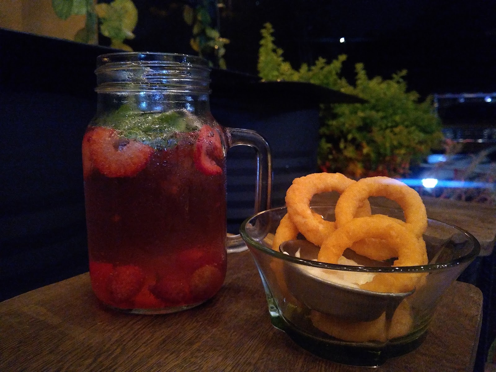 INDIAN ROAD/ Parrilla-Bar