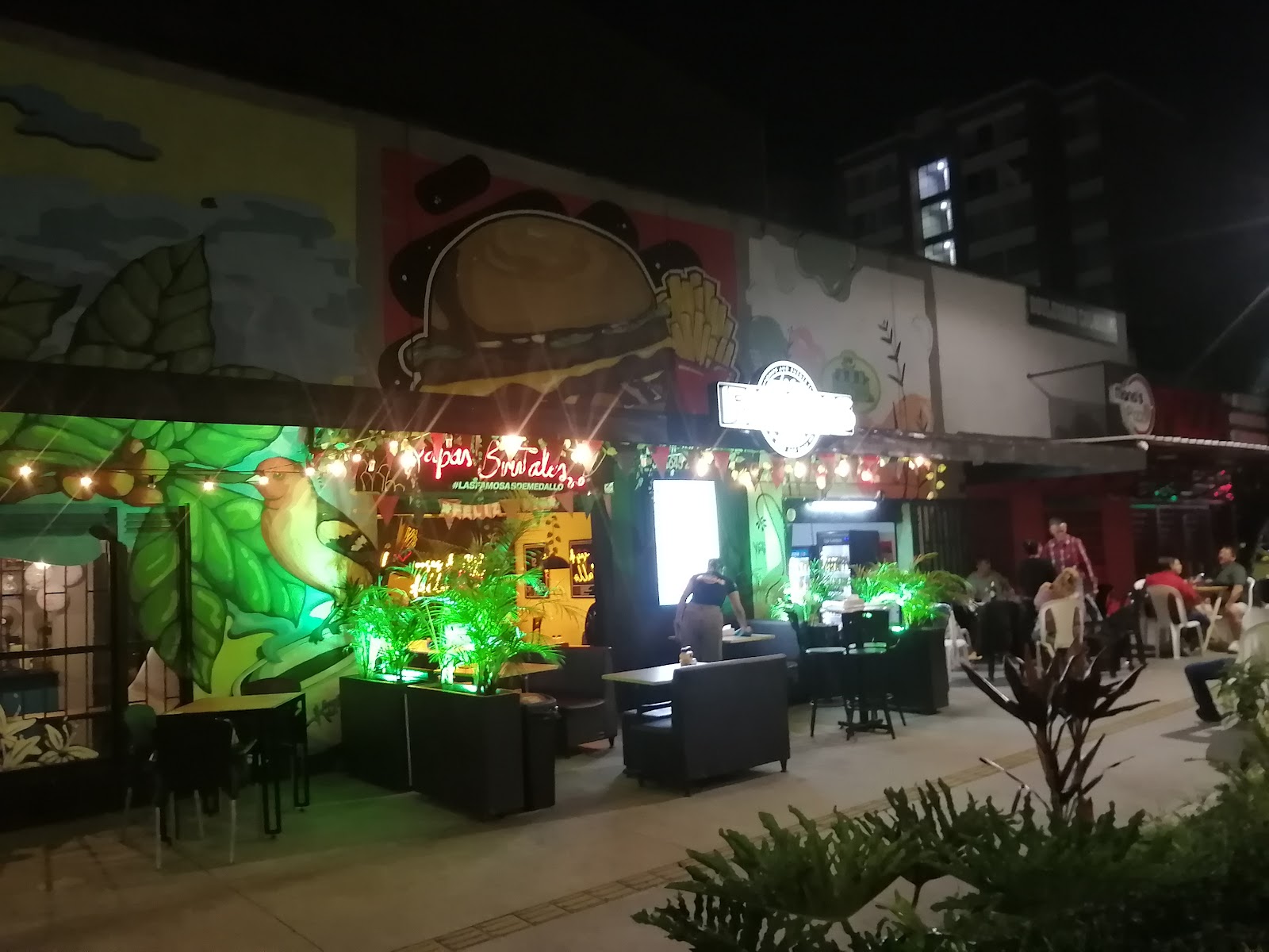 Las Famosas de Medellín