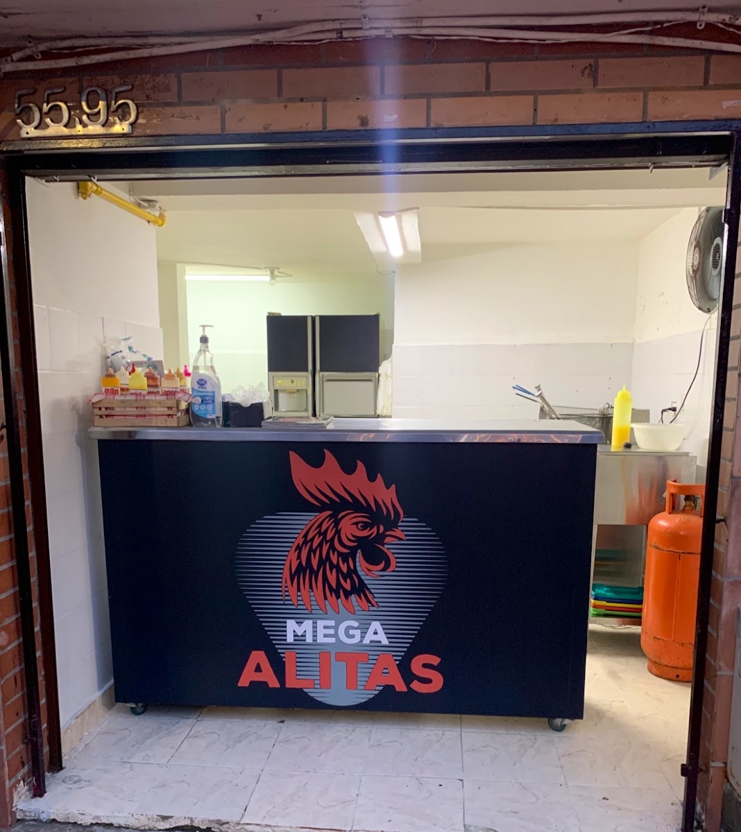 Mega Alitas