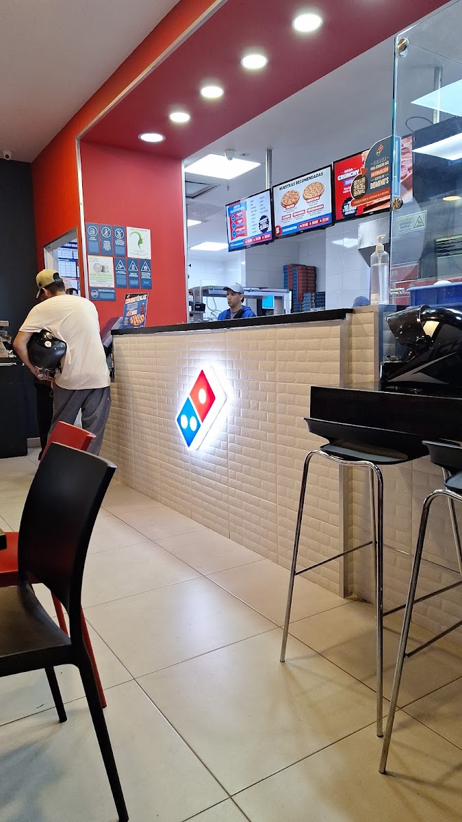 Domino's Pizza Los Colores