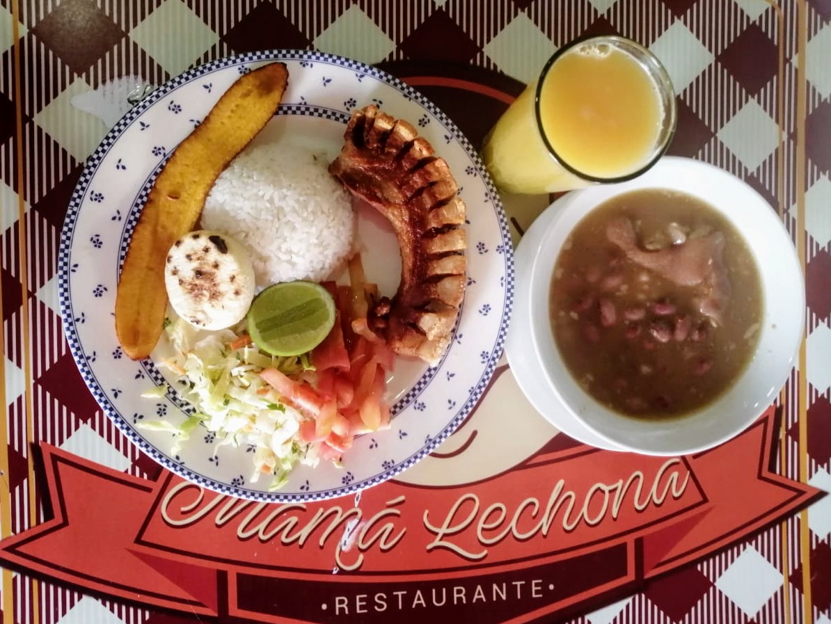 Restaurante Mamá Lechona