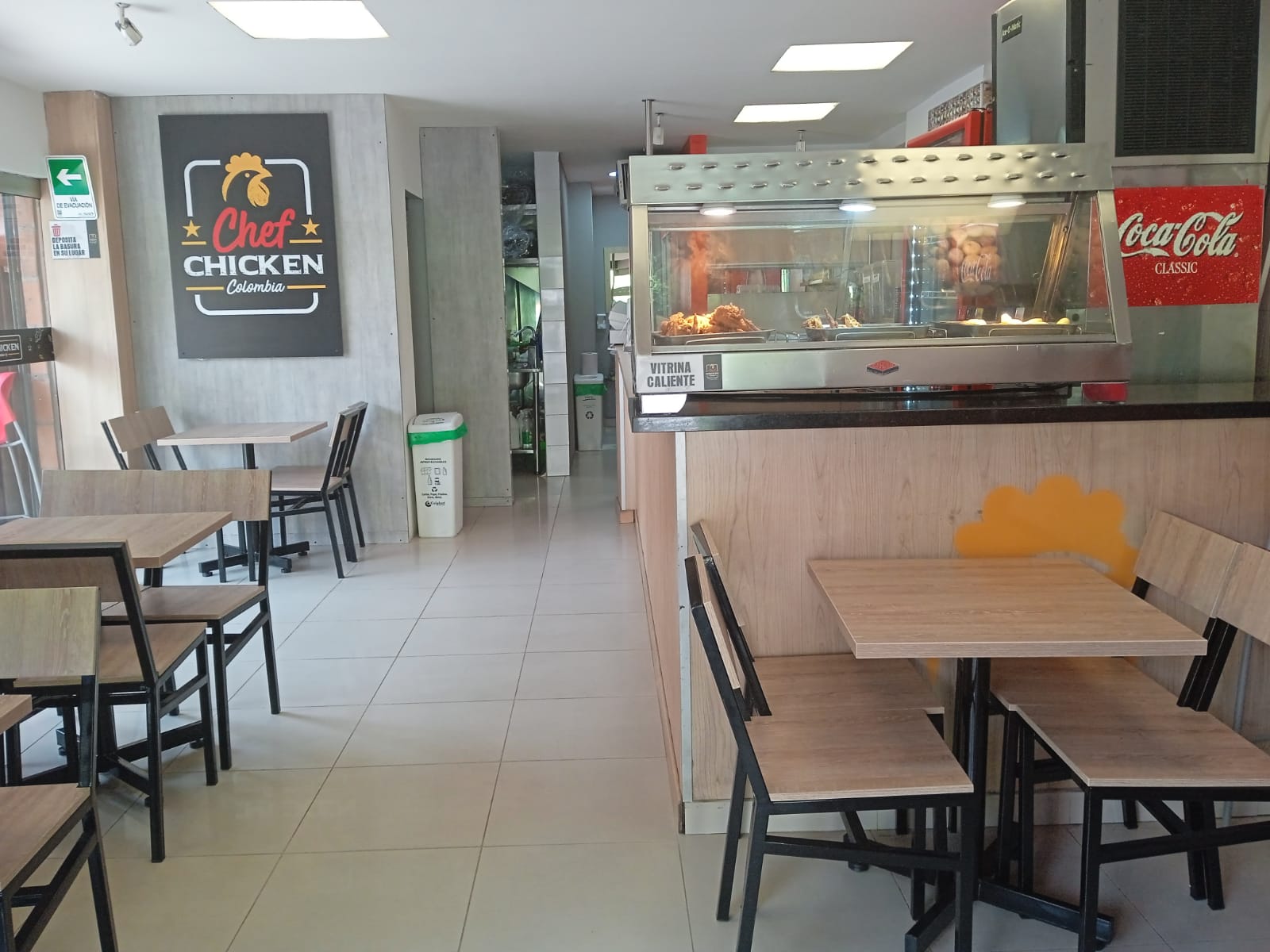 Chef Chicken Almacentro