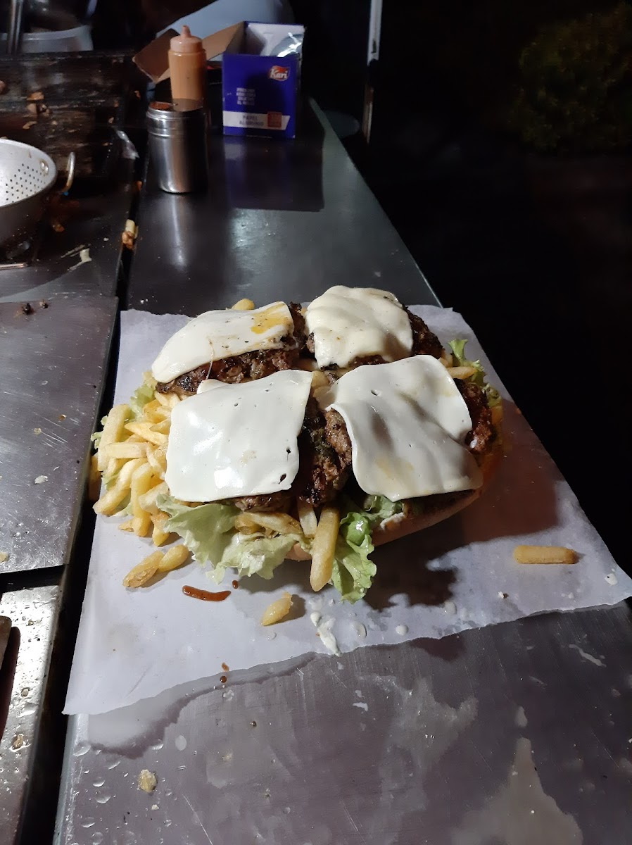 PEPEZOLANO Comida Venezolana