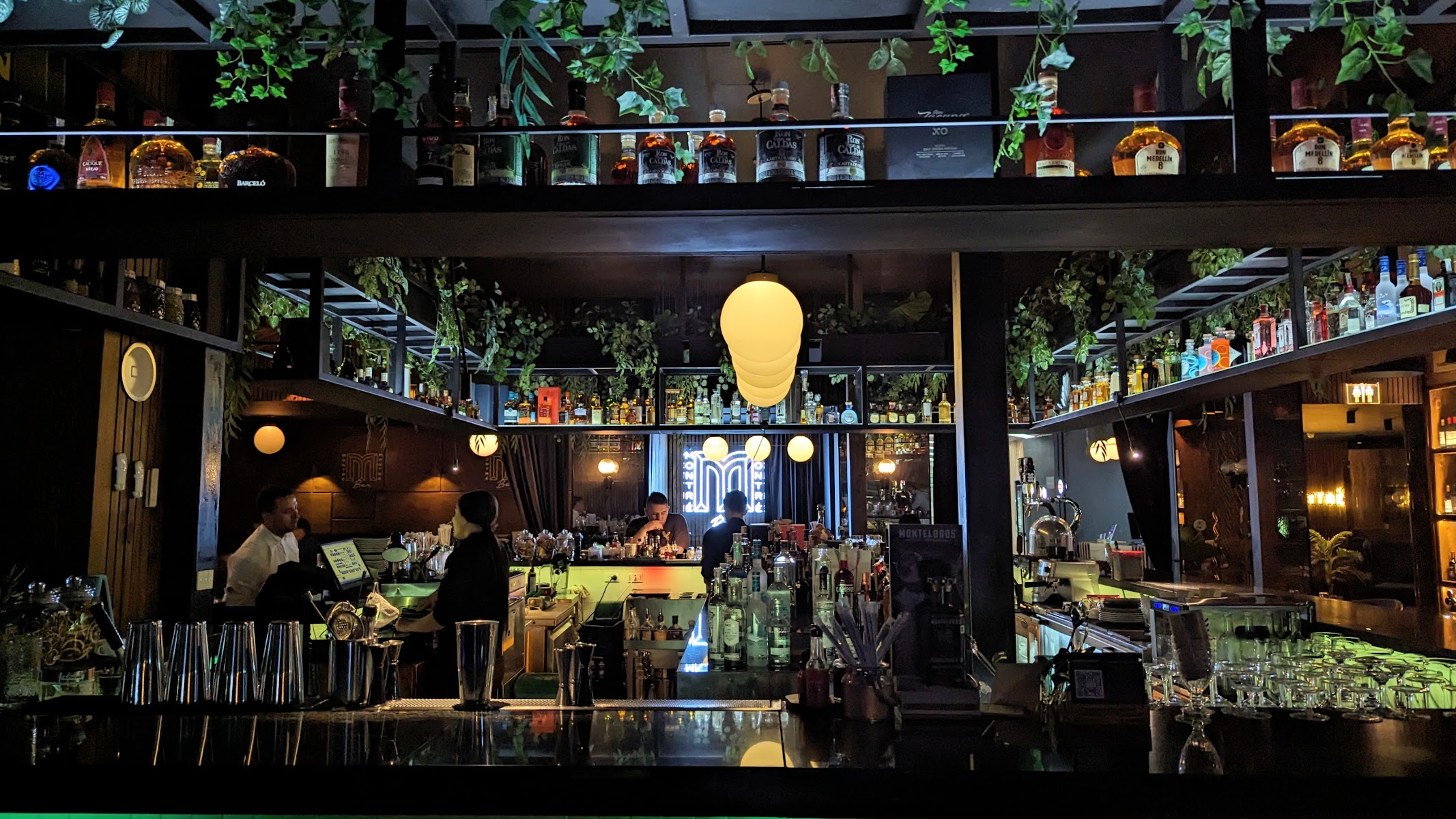 Montre Bar
