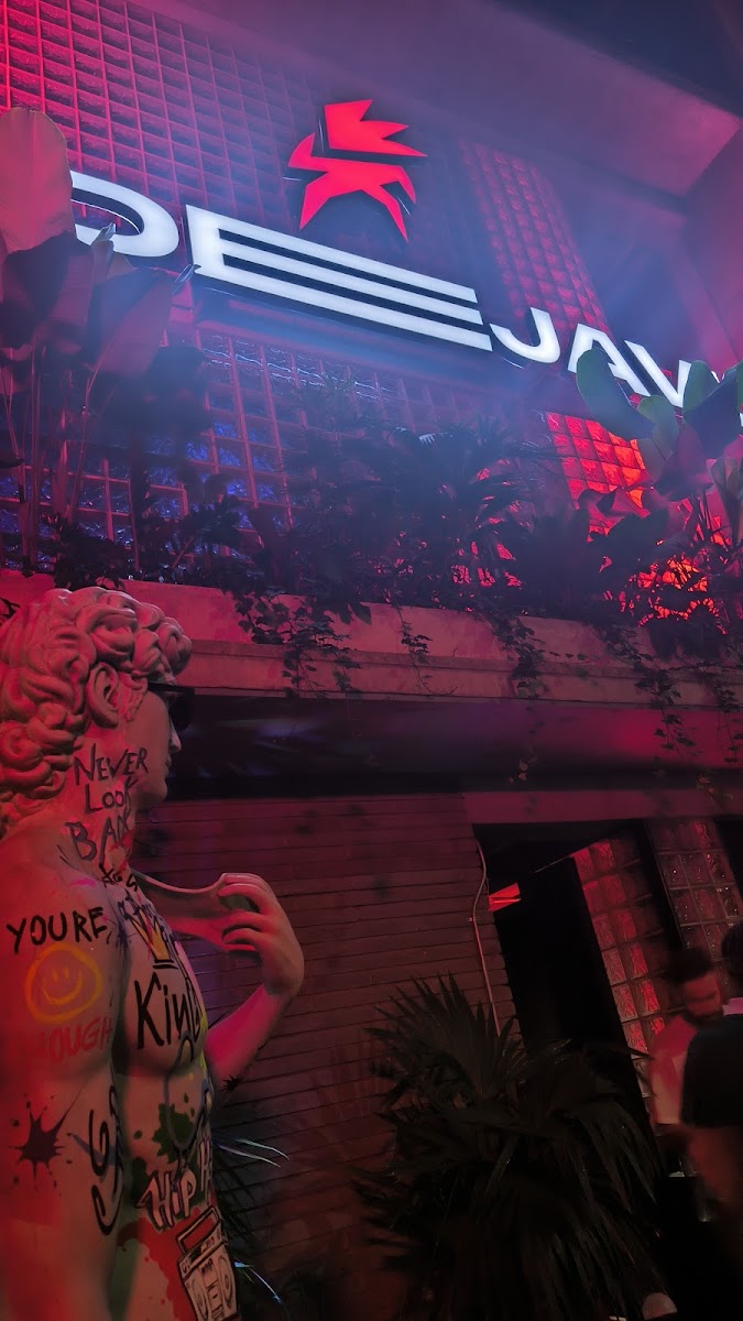 DEJAVU CLUB MEDELLÍN