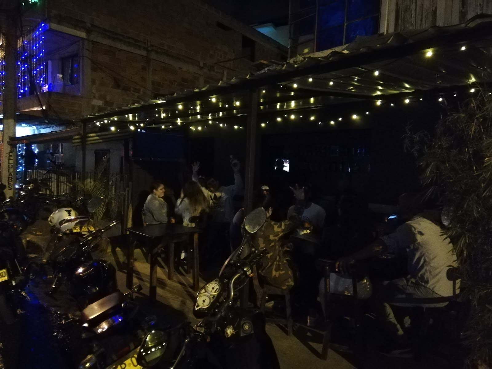Lico bar la tita