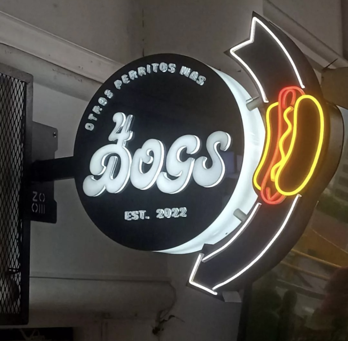4 dogs