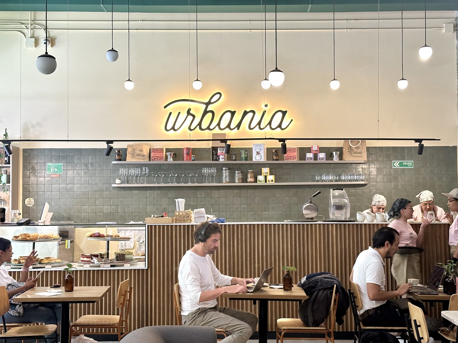 Urbania Café