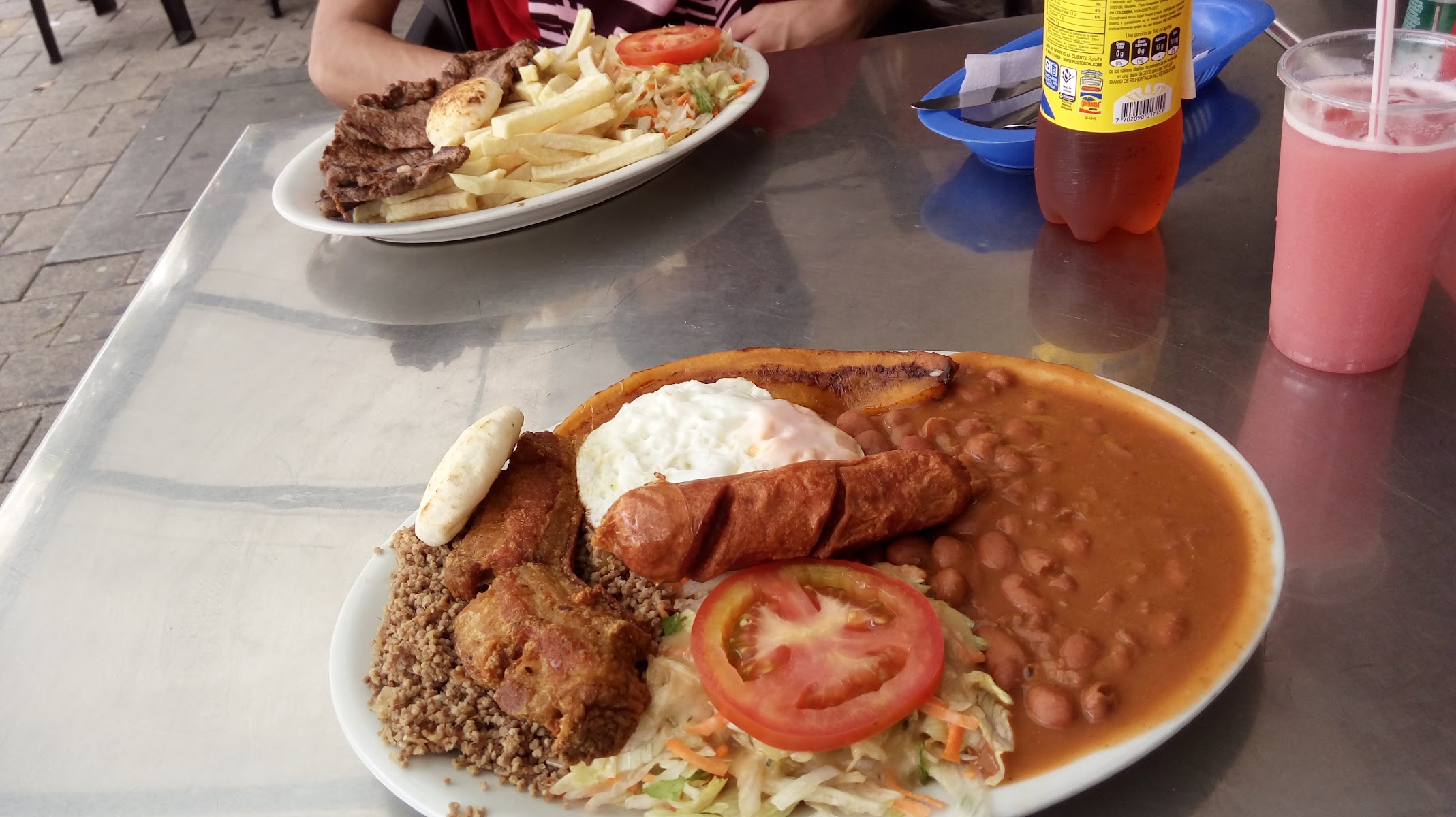 El Chaparral de la 7O Restaurante Bar