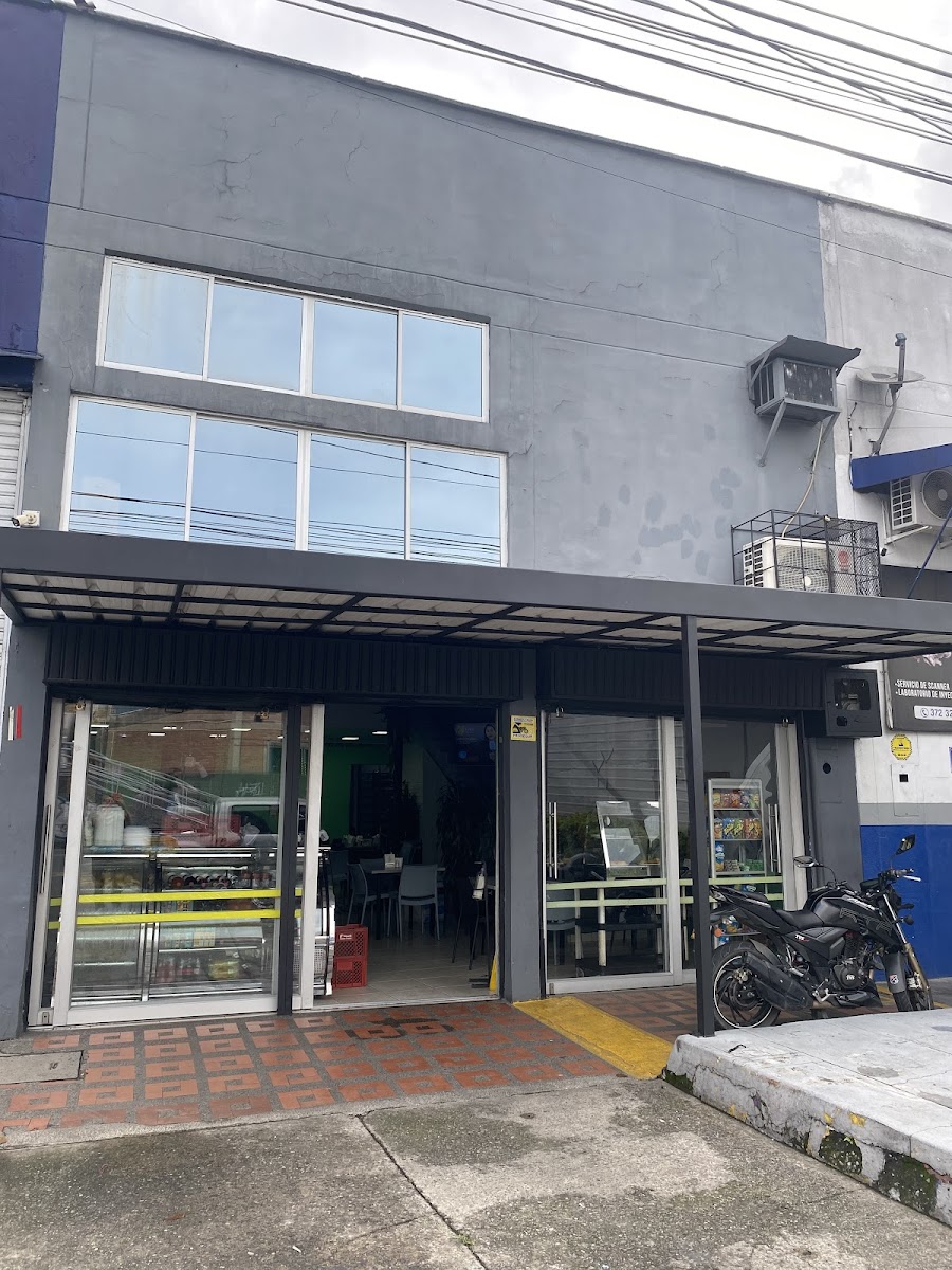 SÚPER RESTAURANTE INDUSTRIAL