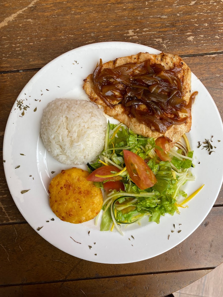 Lleno De Gracia Café - Restaurante
