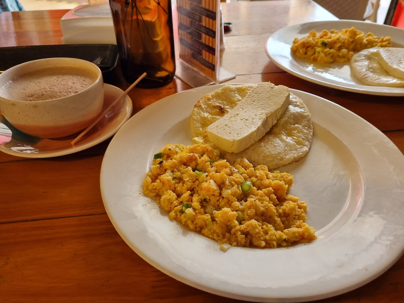 Lleno De Gracia Café - Restaurante