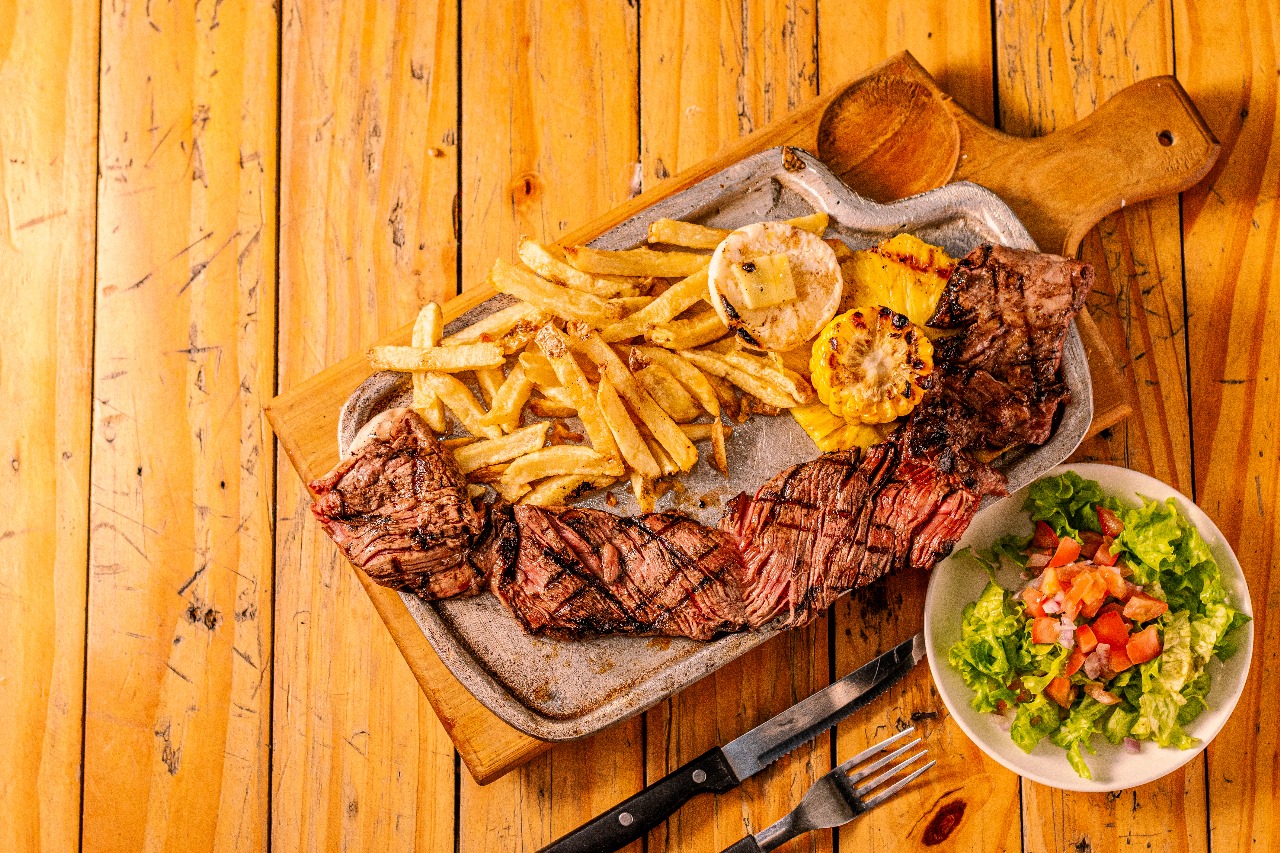 Ikaro Parrilla & Bar