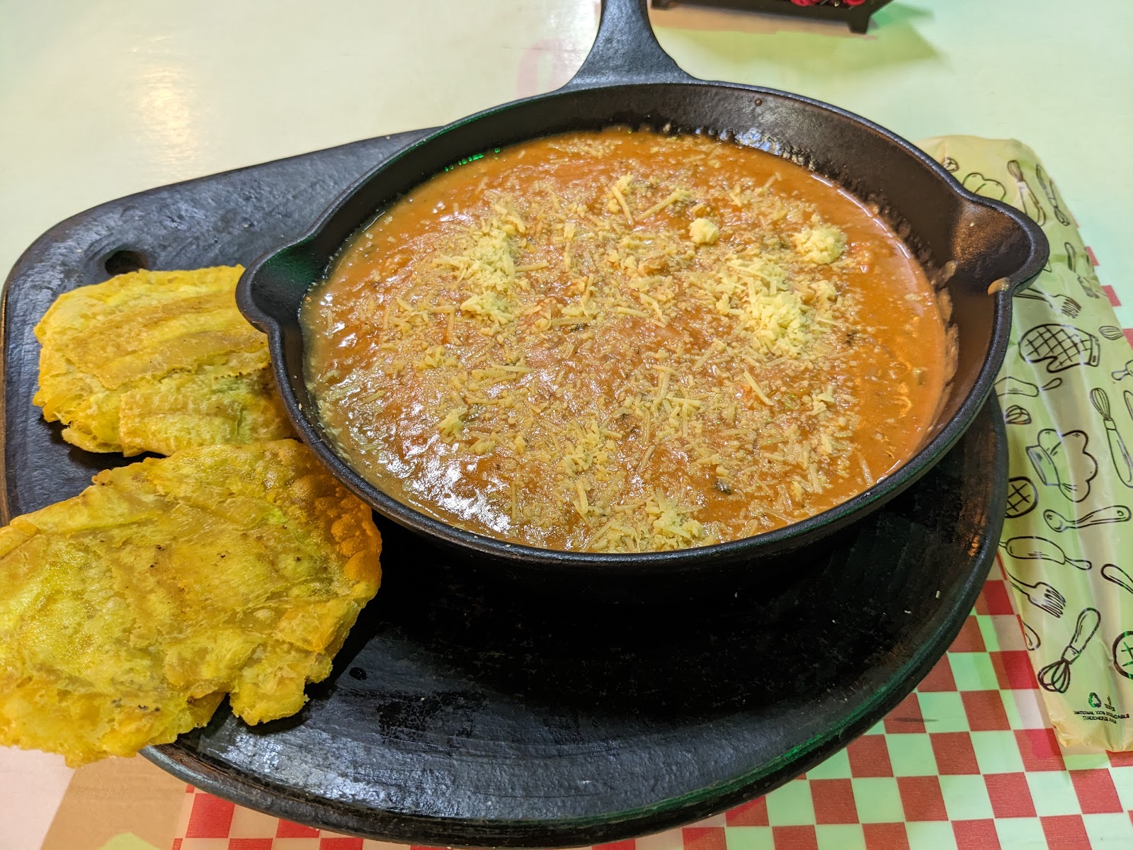 Puerto 77