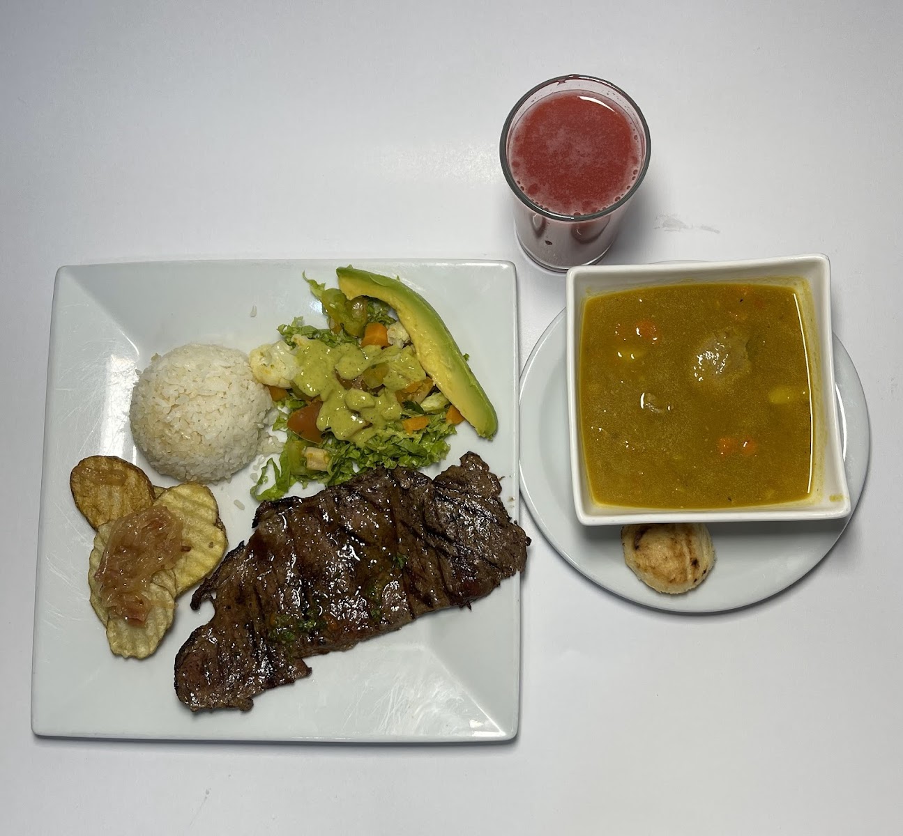 Restaurante Merlot comida tradicional antioqueña