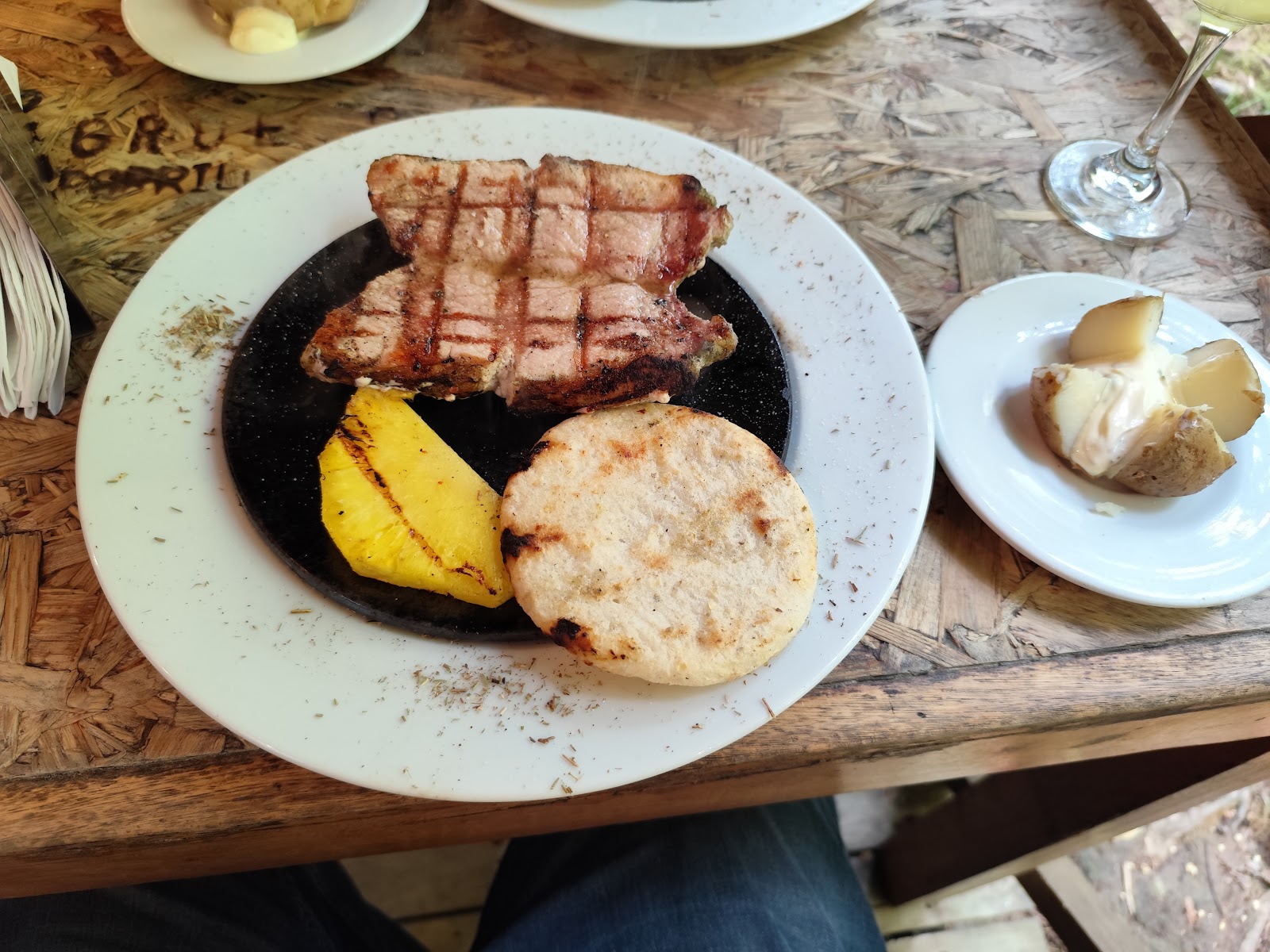 Restaurante Corte Grueso Parrilla