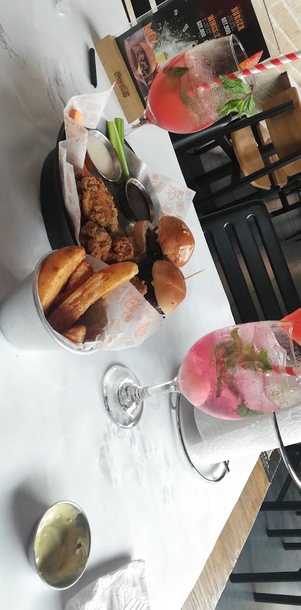 Sport Wings - Mall San Lucas