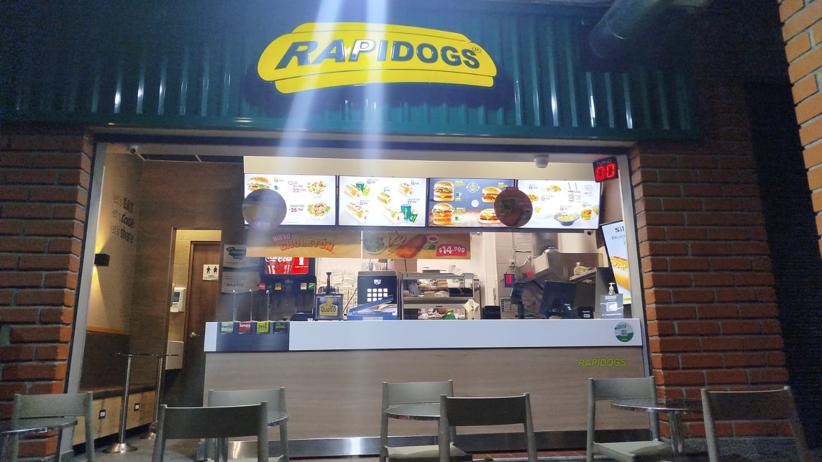 RÁPIDOGS CONTEMPORÁNEO