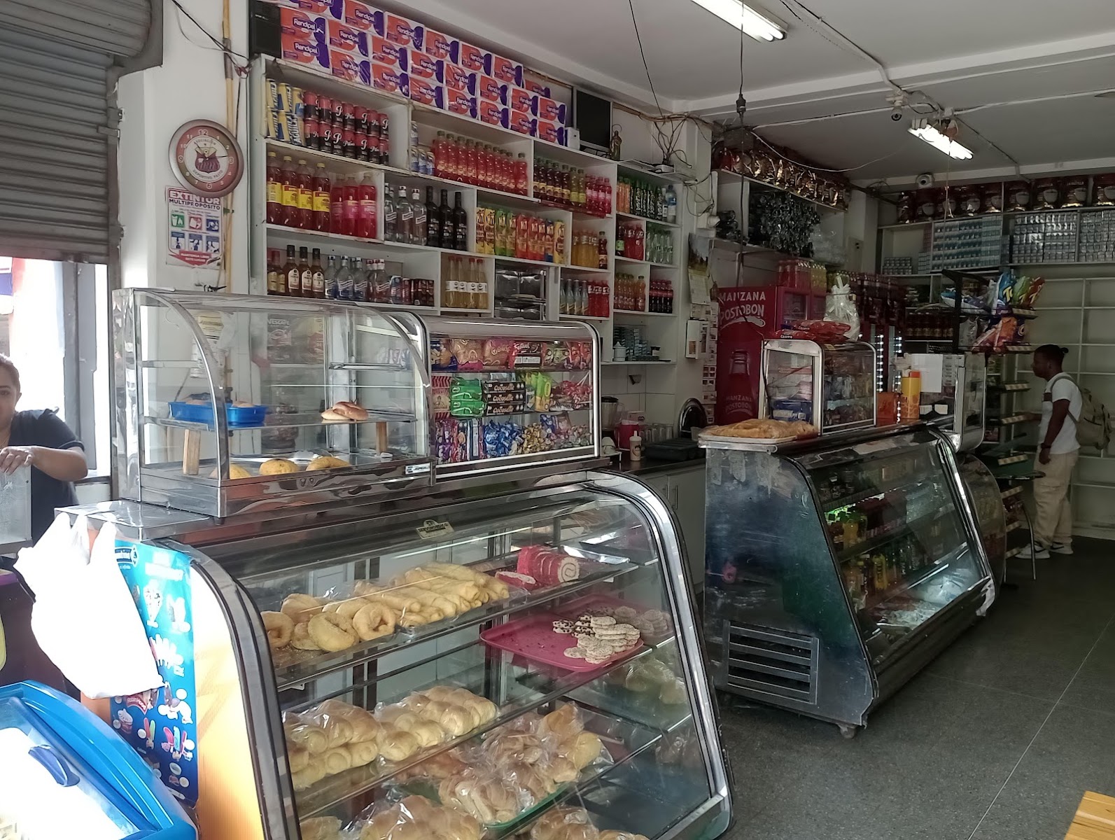 Restaurante Y Panadería Anny.