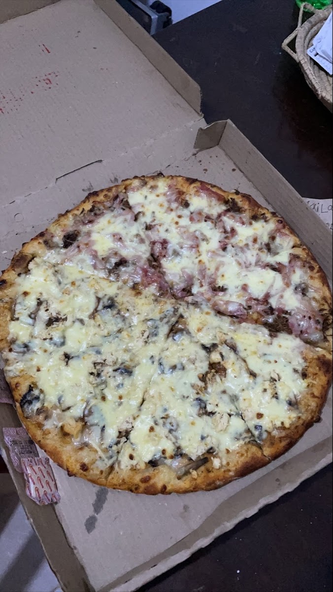 Atelos Pizza