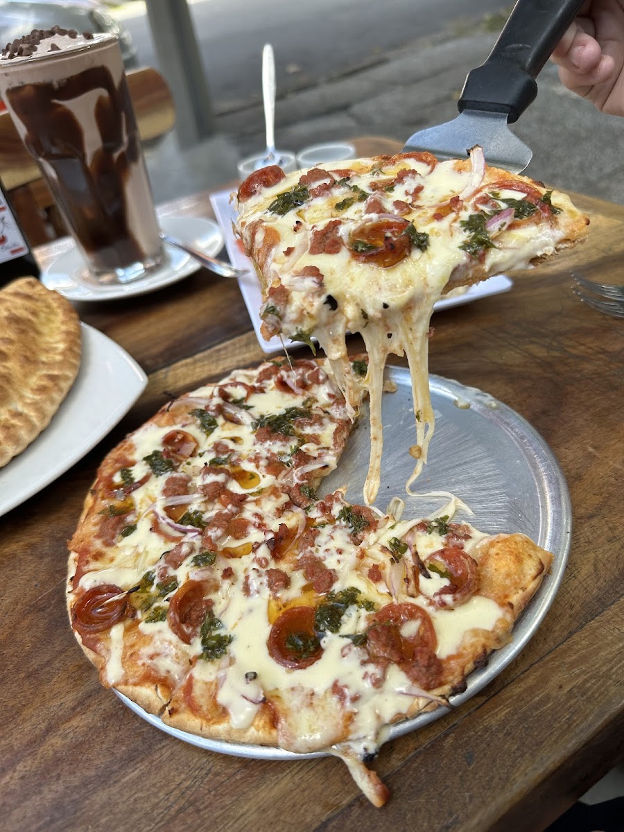 Pizzas Roquefort Sede Belen