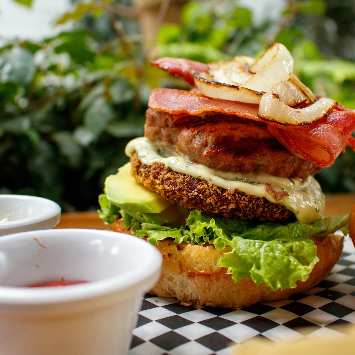 TREMENDA Burger & Grill
