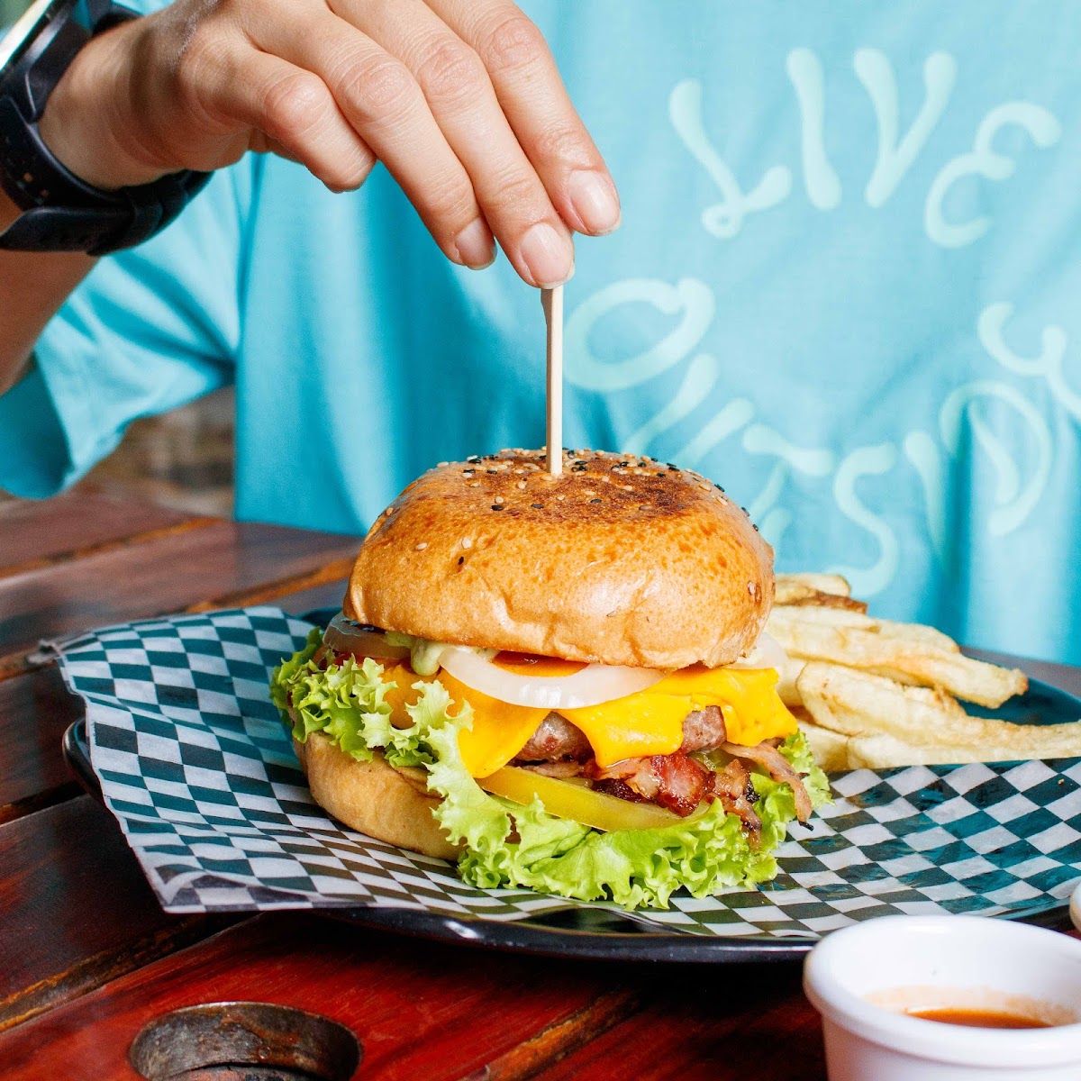 TREMENDA Burger & Grill