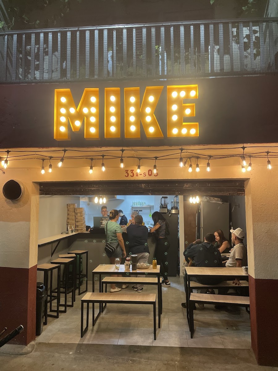 Mike Gastro Pub