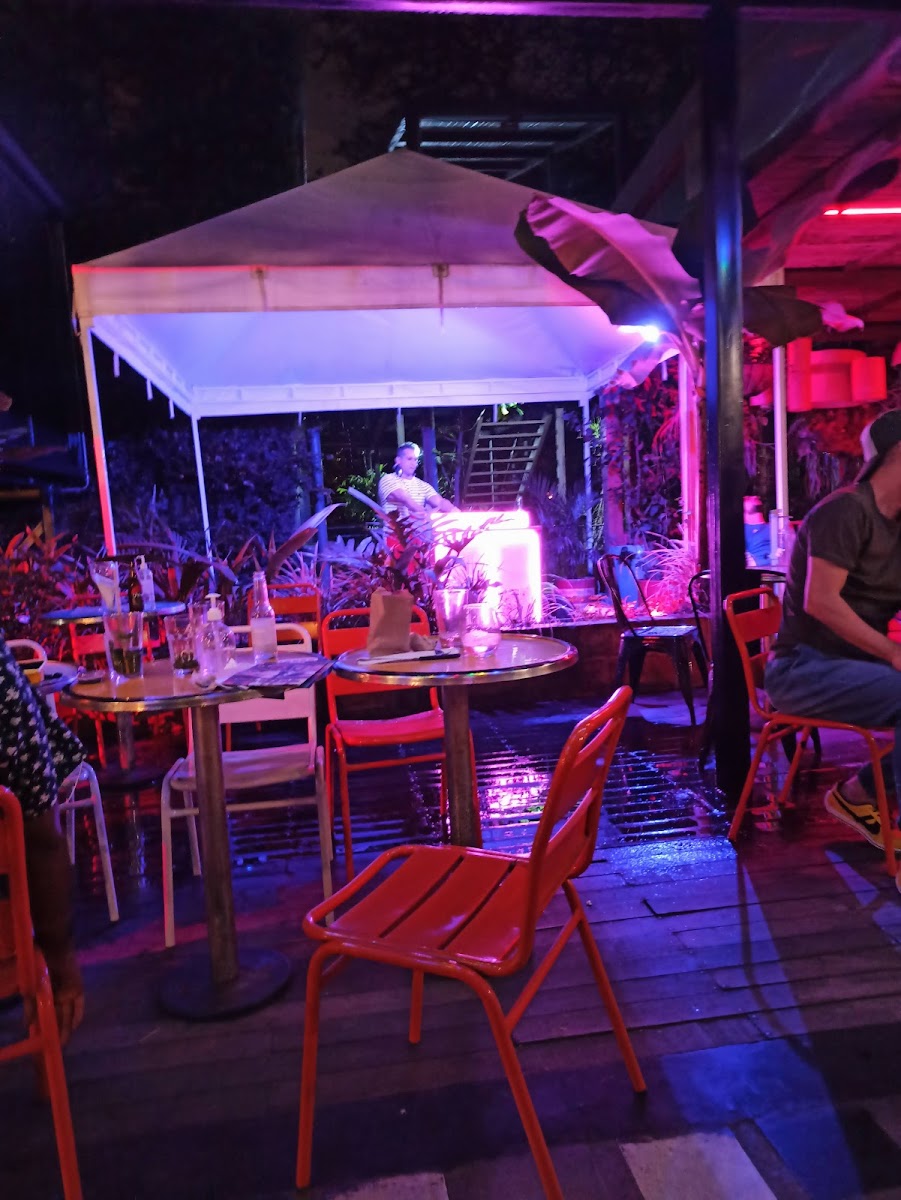 El Arranque Bar