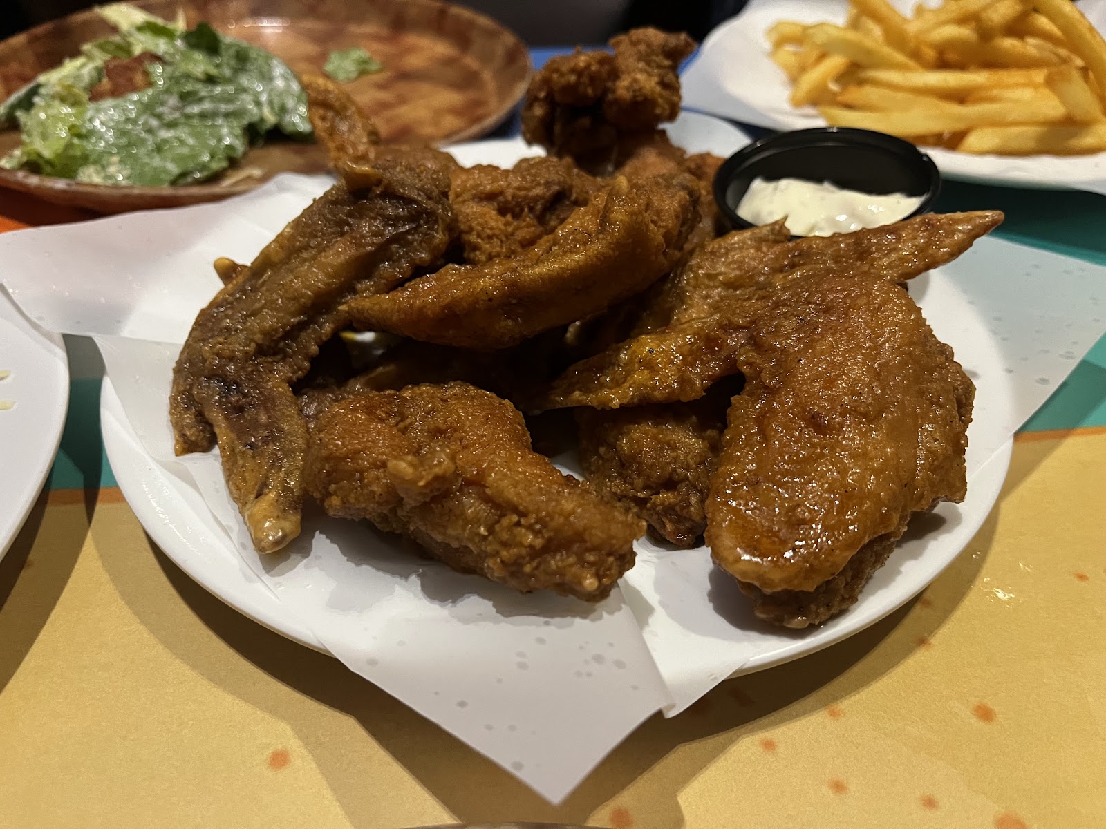 Hooters Medellín