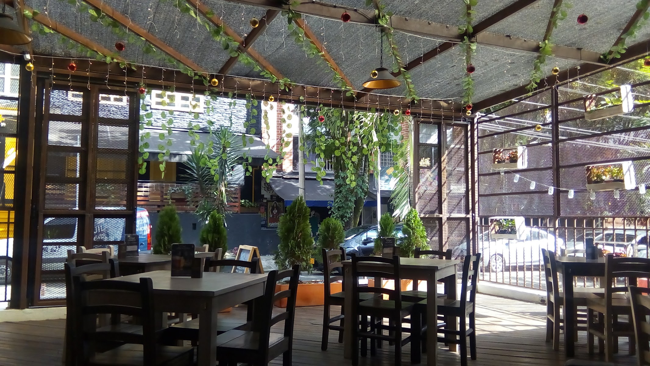 PARANA PARRILLA & BAR