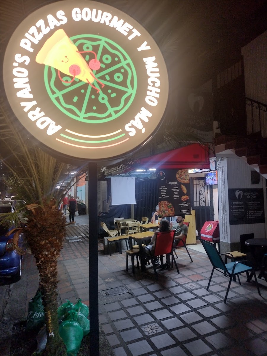 Adryano's Pizzería en Itagüi