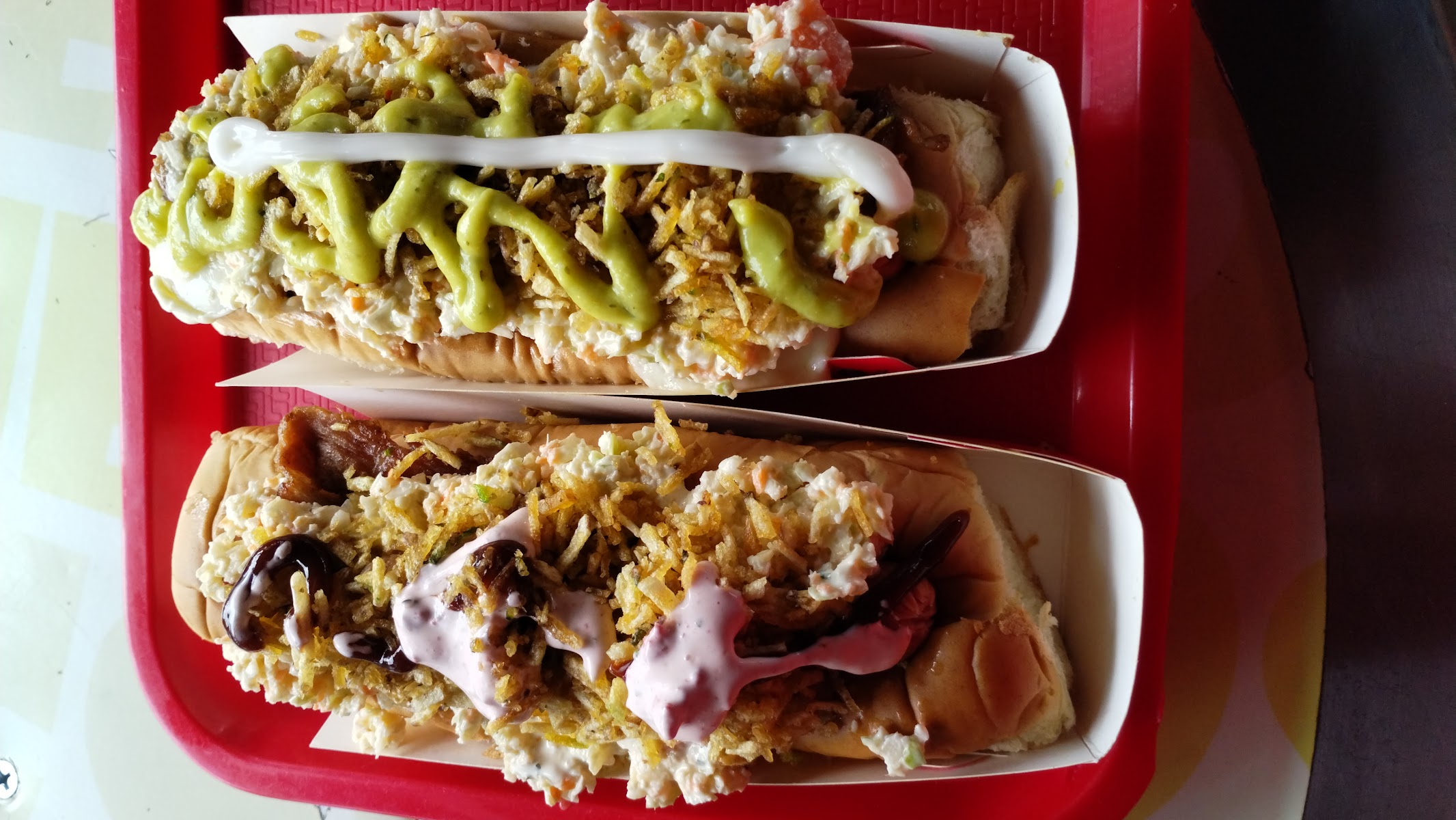 Los Quesudos Perros y Hamburguesas Sede Laureles