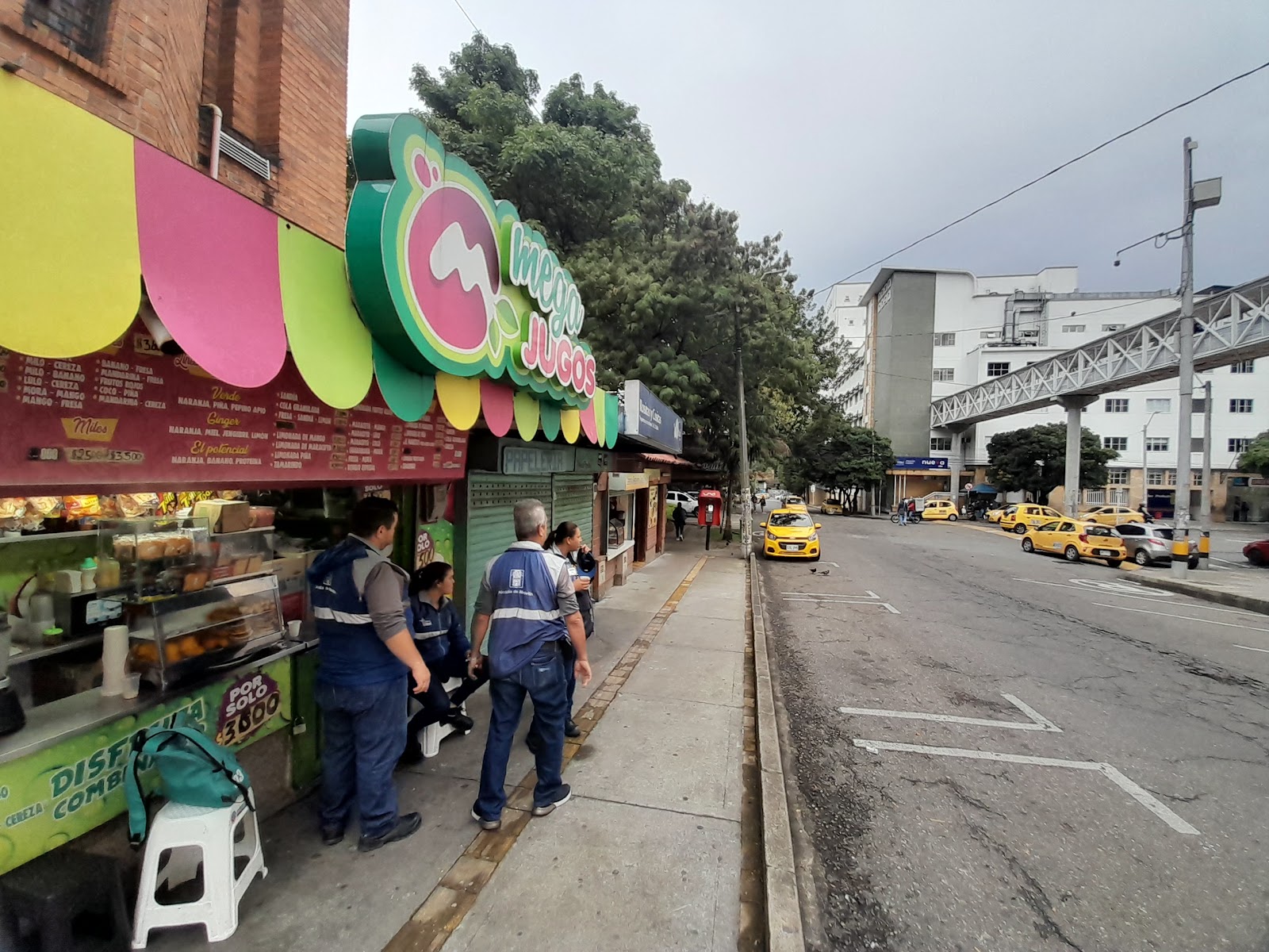 Mega Jugos