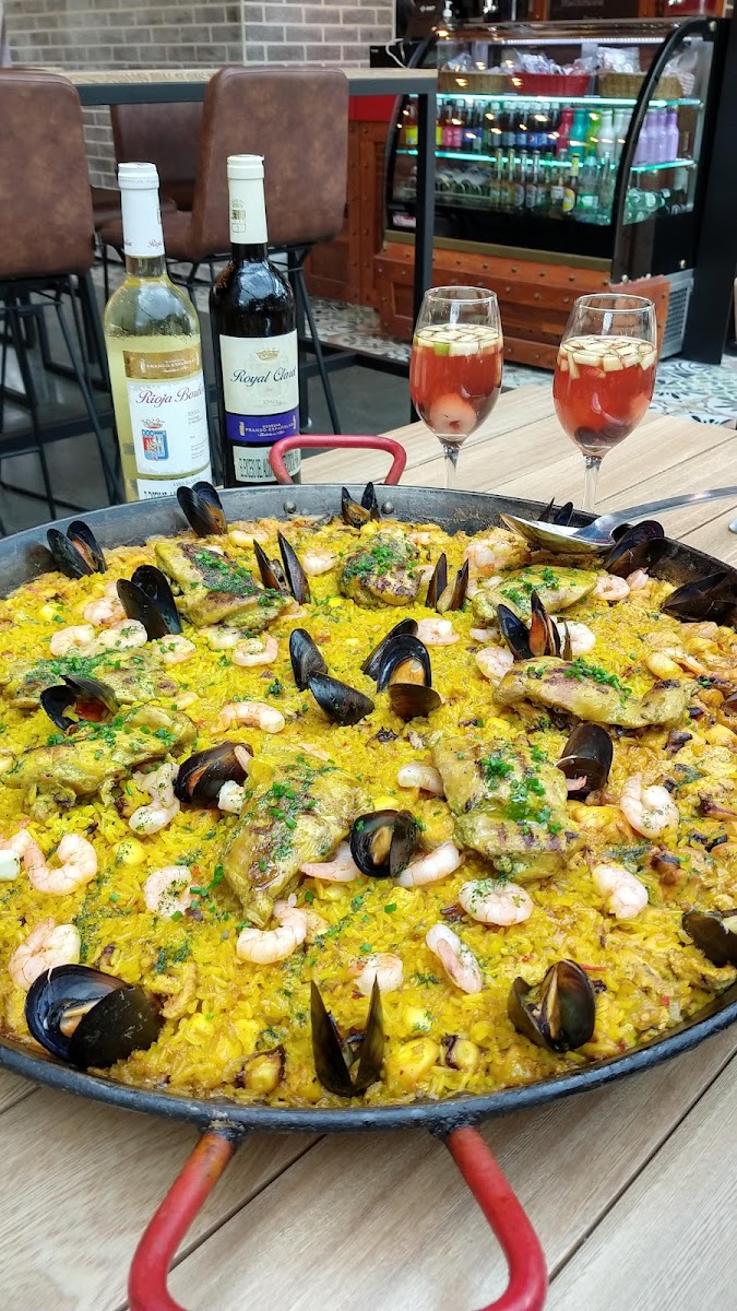 San Miguel Paellas sede Viva Envigado