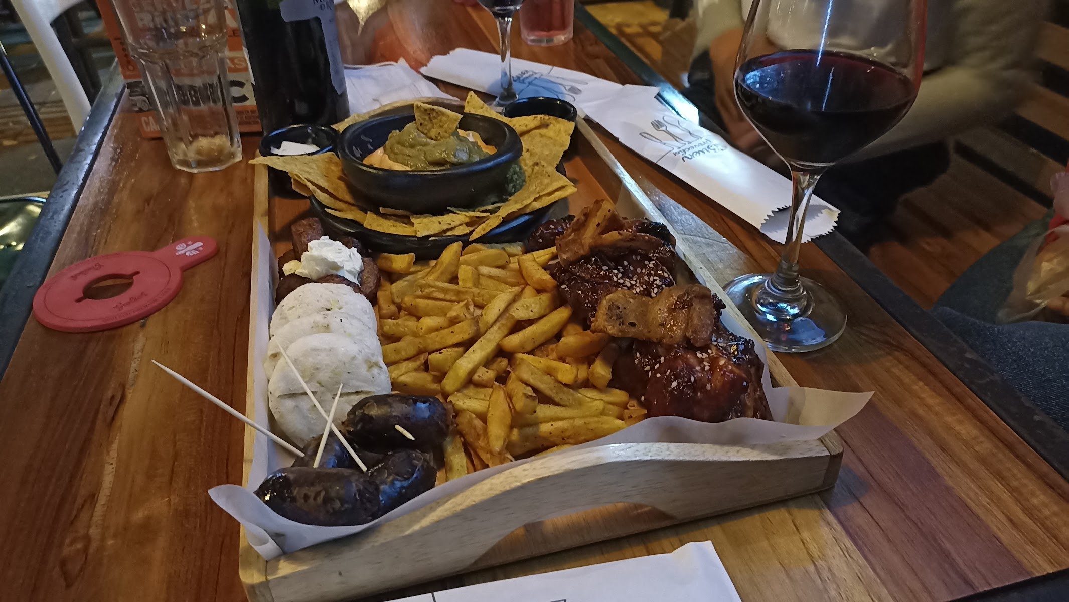 Oveja Negra - Bar and Food