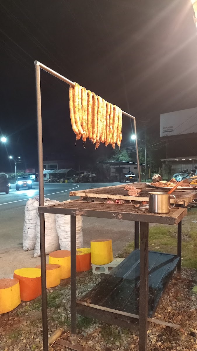 LAS CHACHAS CARNIVORAS