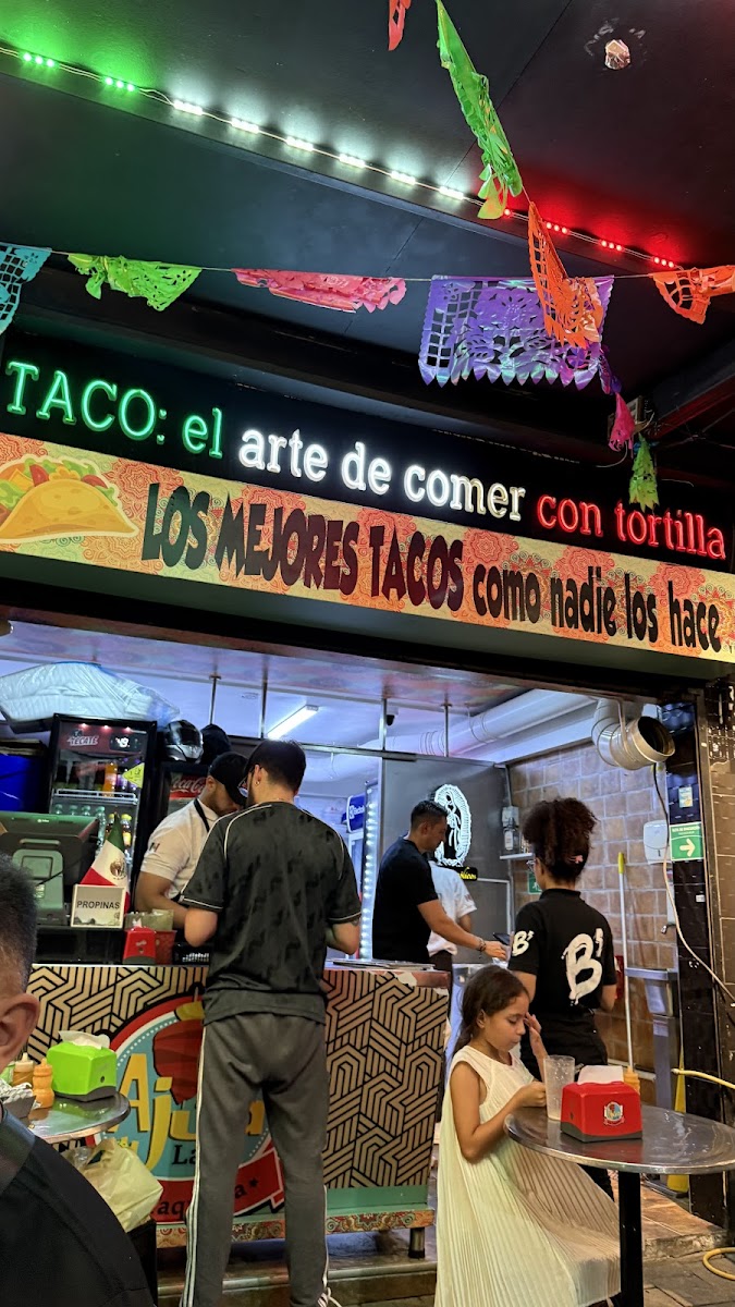 Ajúa la 70