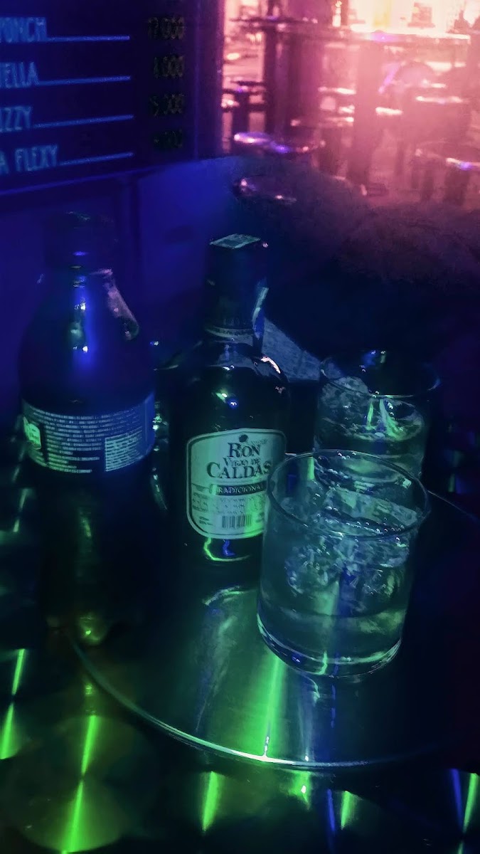 PERRO VIEJO BAR