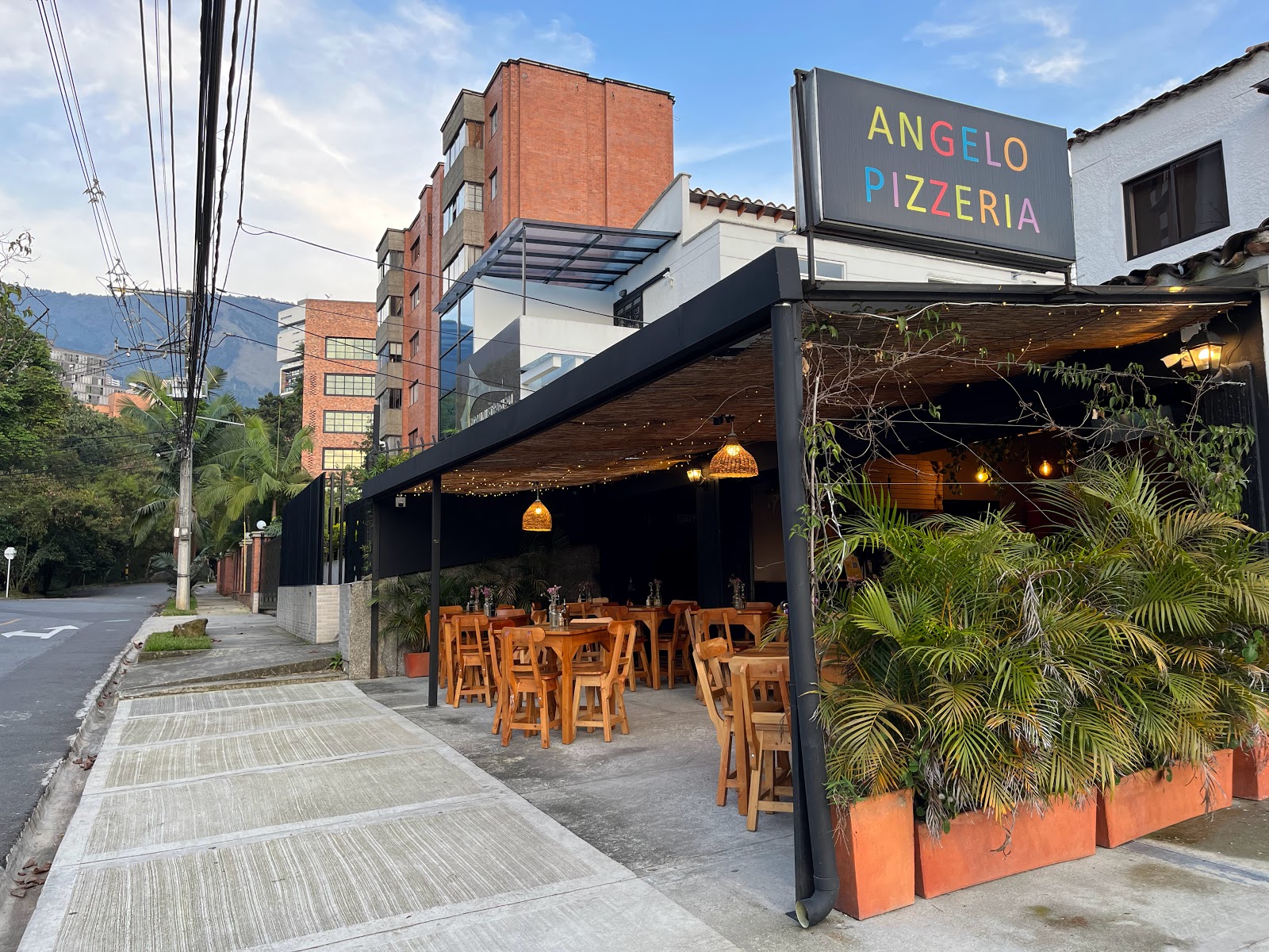 Angelo Pizzeria