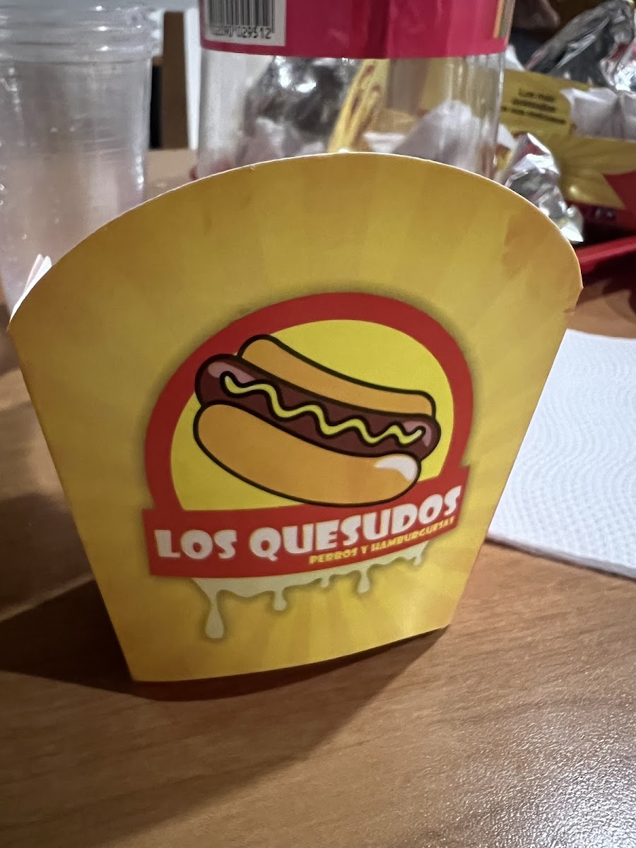Los Quesudos Perros y Hamburguesas sede Buenos Aires