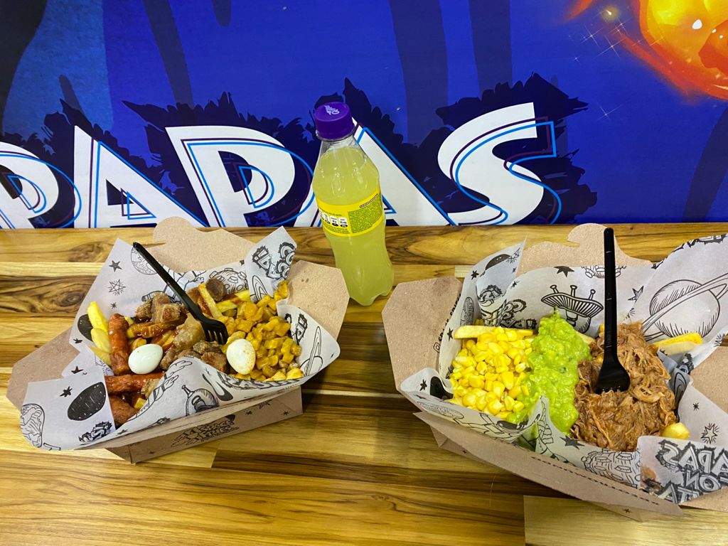 Space fries papas con cositas