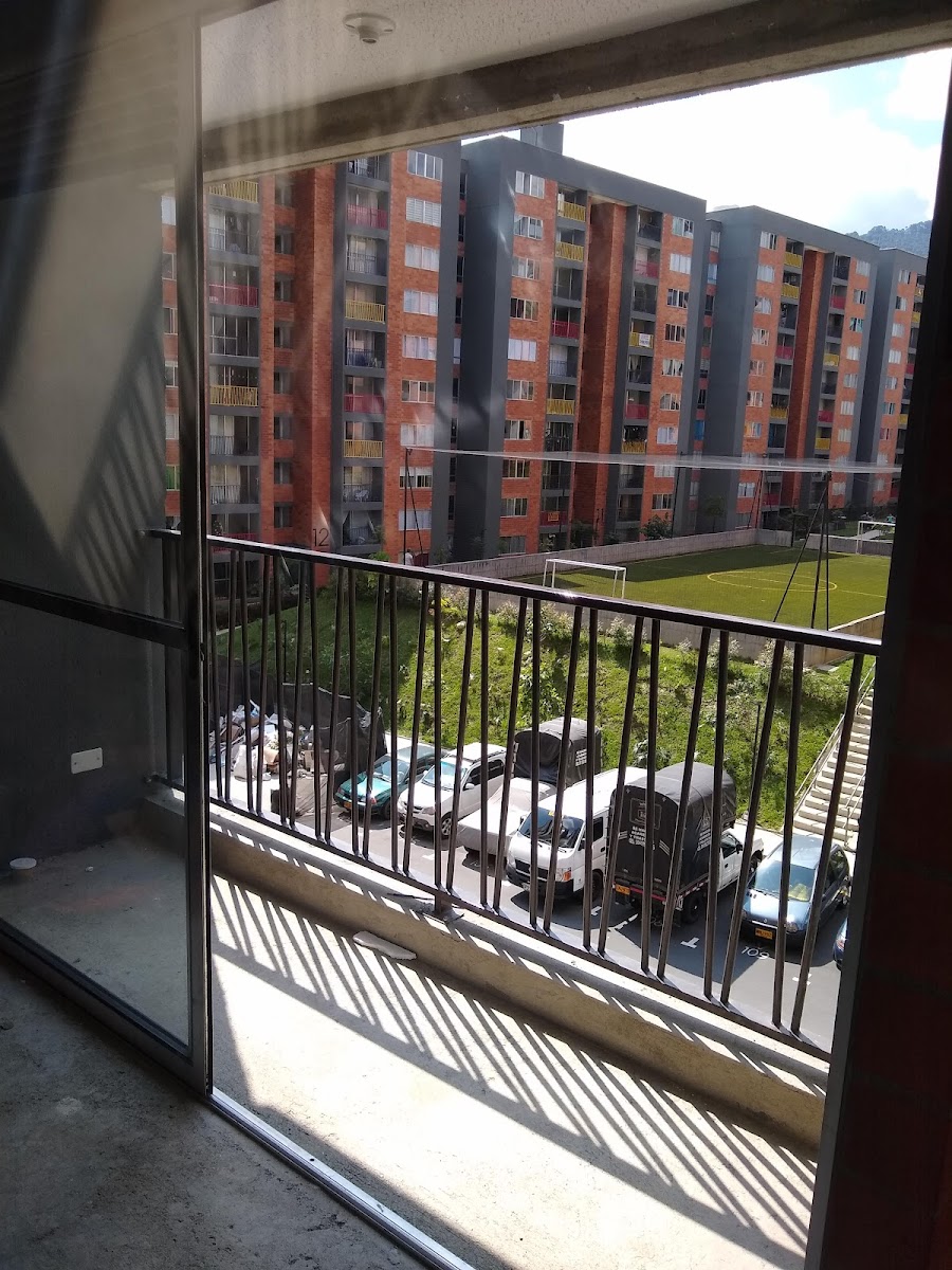 Santa Maria Av Guayabal
