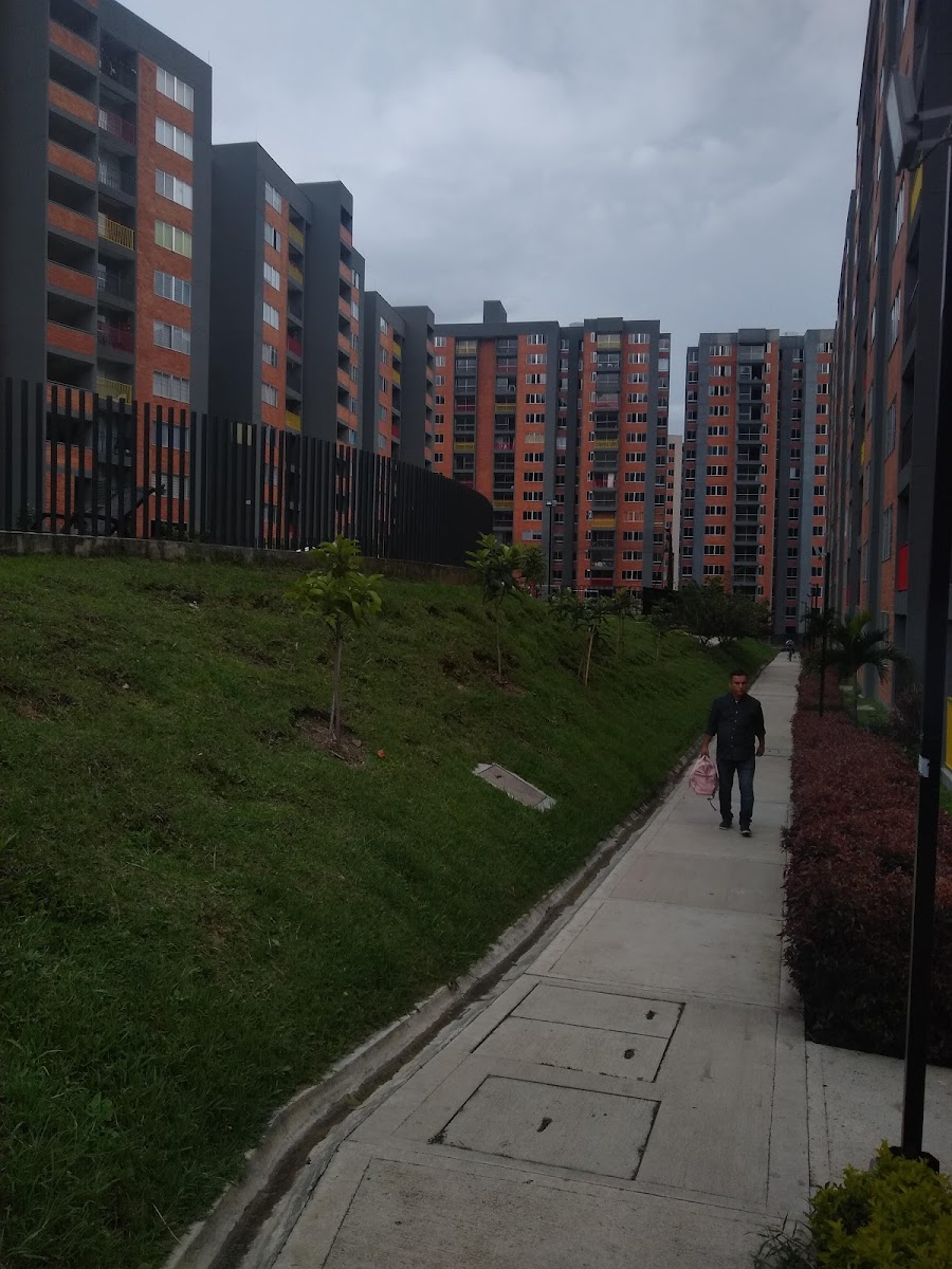 Santa Maria Av Guayabal