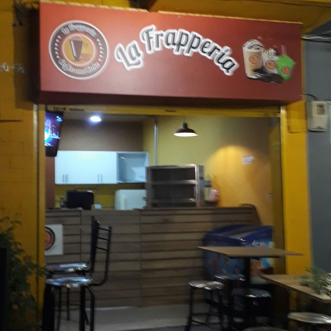 LA FRAPPERIA LAURELES