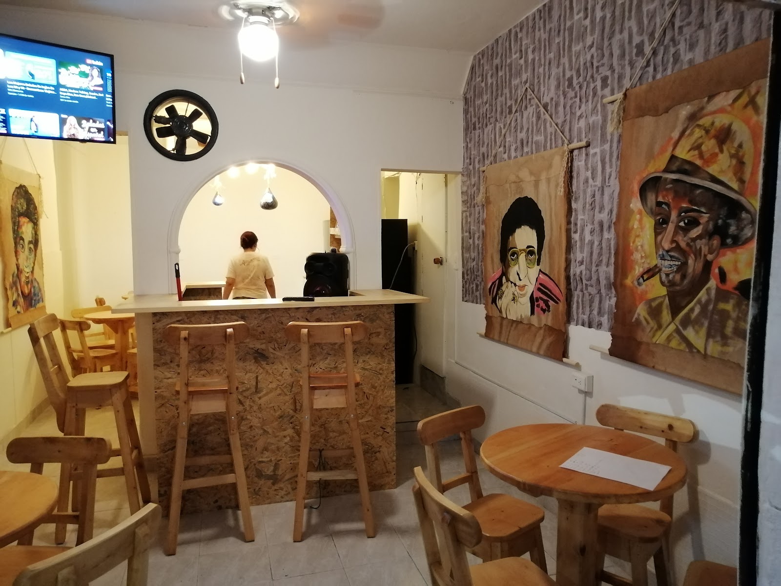 ARREBOL BAR