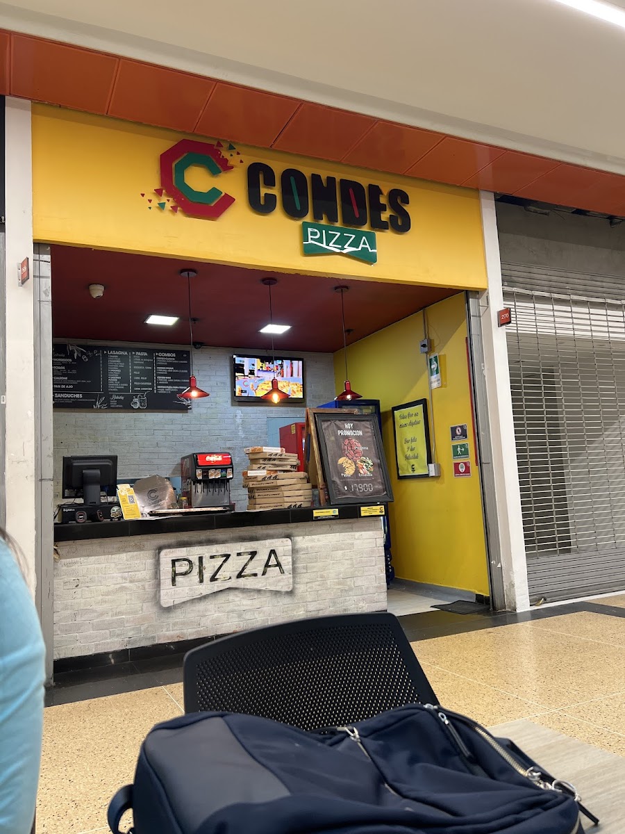 Condes Pizza