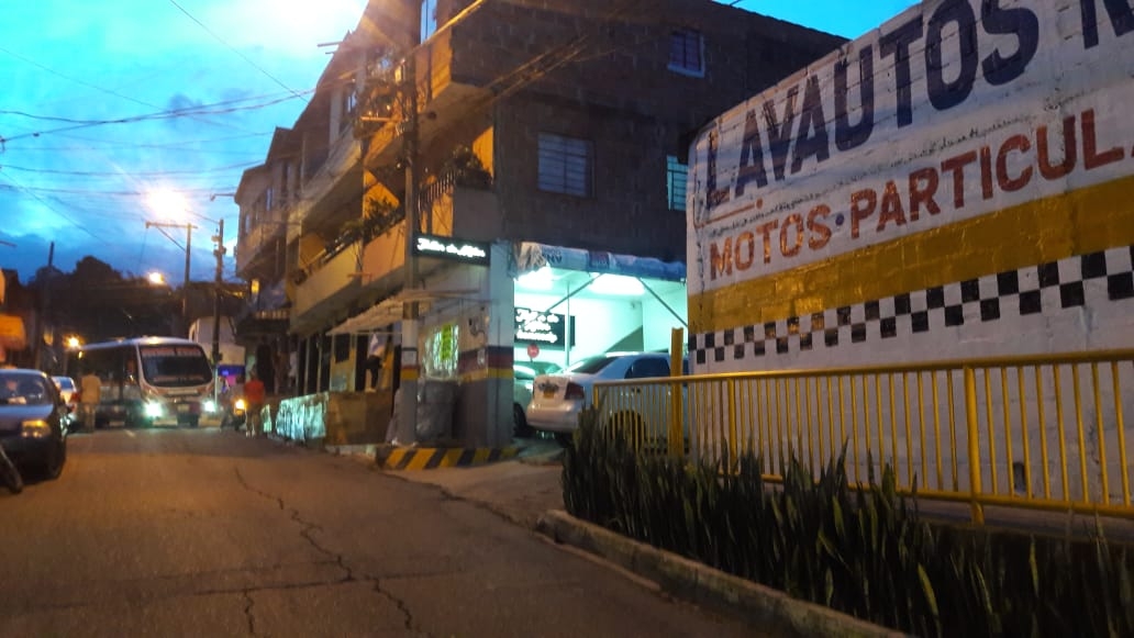 Lavadero-Parkeadero 24 /horas